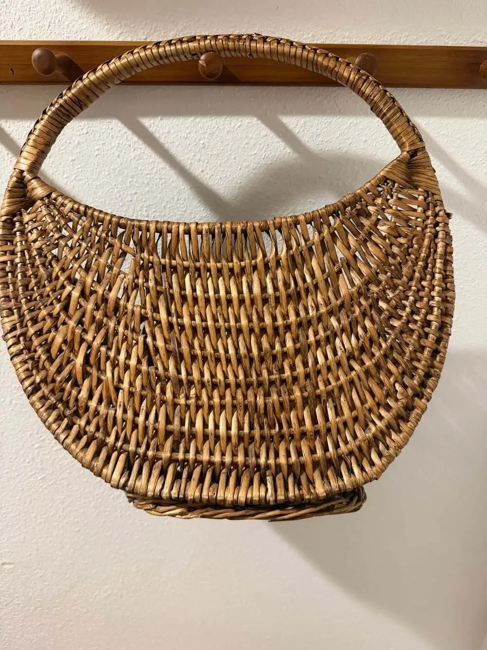 Vintage Woven Rattan Brown Gondola Market Basket Flat Back Wall Hanging